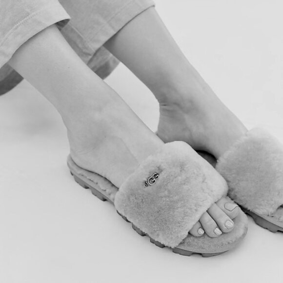 UGG~Cozette Slipper~GRAY SHEARLING SLIDE SANDAL WOMEN'S SHOES~NEAR NEW~Size 7 - Picture 8 of 8